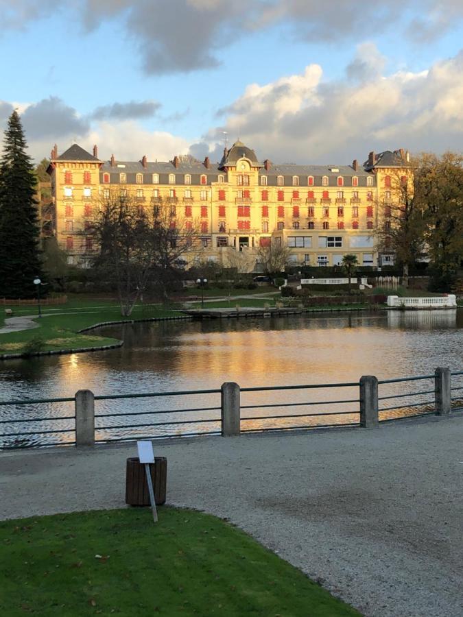 Bed and Breakfast Manoir De La Prise Tarot Bagnoles de l'Orne Normandie Экстерьер фото